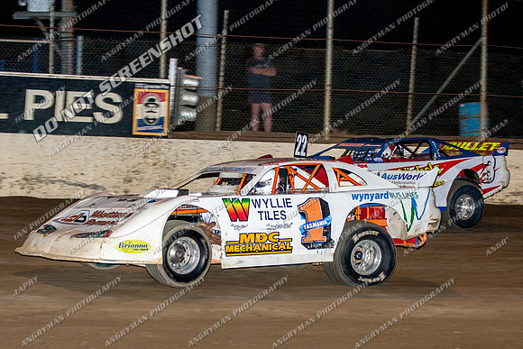 super sedan 22 t22 callum harper - 25 - Hobart - 16th Feb 2013-12