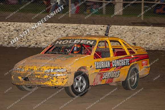 Modified 72 T72 - 28 - Latrobe - 2nd March 2013-5