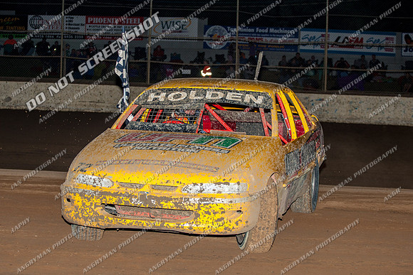 Modified 72 T72 - 28 - Latrobe - 2nd March 2013-20