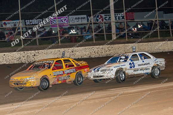 Modified 72 T72 - 28 - Latrobe - 2nd March 2013-10