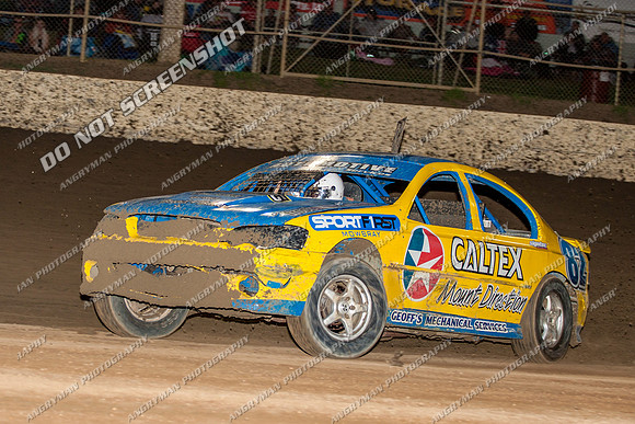modified 82 t82 - 28 - Latrobe - 2nd March 2013-5