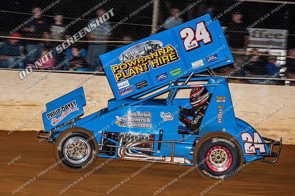sprintcar 24 t24 shaun robins - 29 - Carrick - 9th March 2013-6