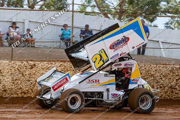 sprintcar 21 v21 james hennessy - 29 - Carrick - 9th March 2013