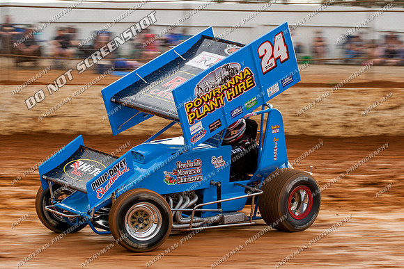 sprintcar 24 t24 shaun robins - 29 - Carrick - 9th March 2013-3