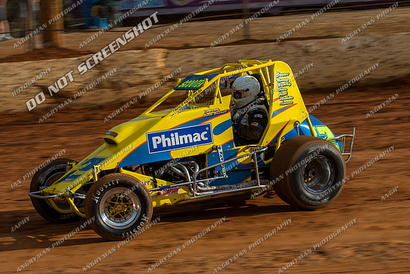 wingless 2 t2 bissett - 29 - Carrick - 9th March 2013-2