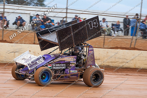 sprintcar 14 t14 mark house - 30 - Carrick - 10th March 2013