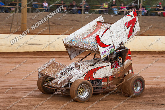 sprintcar 7 t7 tim hutchins - 30 - Carrick - 10th March 2013