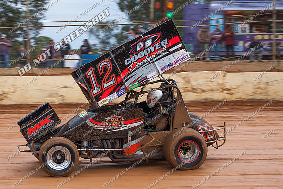 sprintcar 12 t12 adrian redpath - 30 - Carrick - 10th March 2013