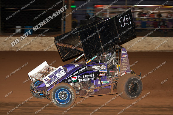sprintcar 14 t14 mark house - 30 - Carrick - 10th March 2013-4