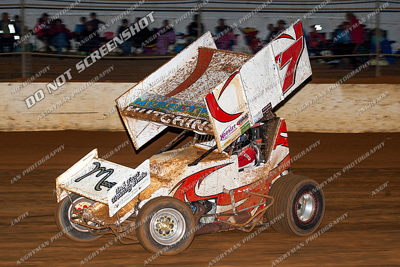 sprintcar 7 t7 tim hutchins - 30 - Carrick - 10th March 2013-5