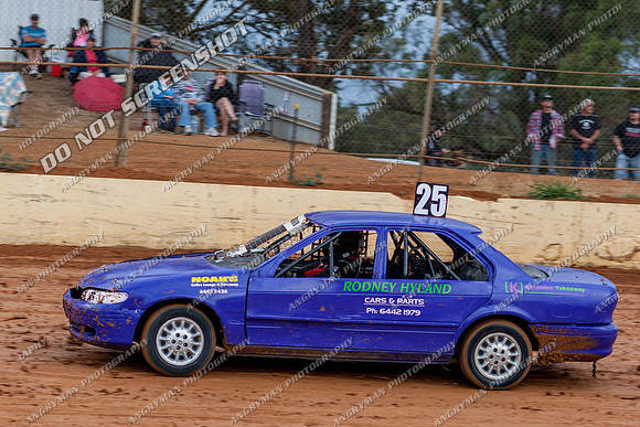 Street Stock 25 T25 - 30 - Carrick - 10th March 2013