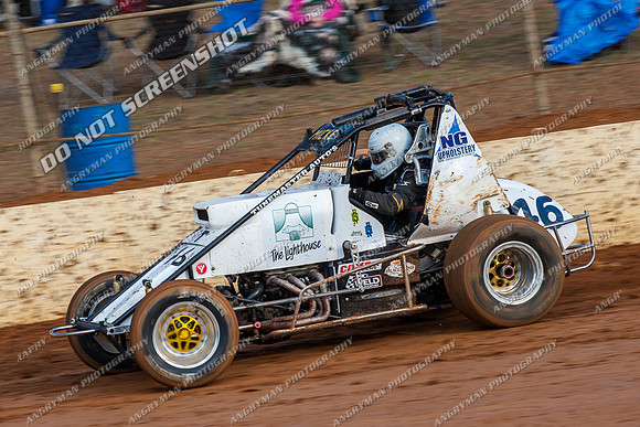 wingless 46 t46 johns - 32 - Carrick 29th March 2013-4
