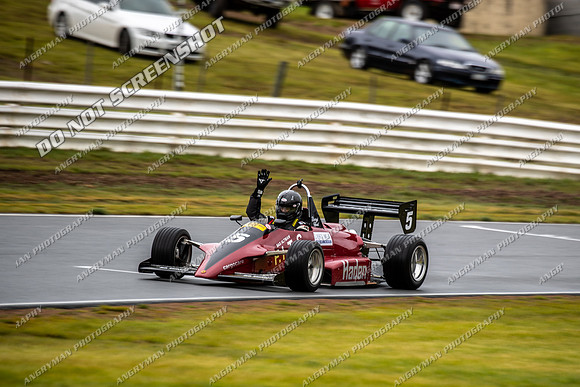 Historic Sports and Racing Cars - 5 - 02 - Friday