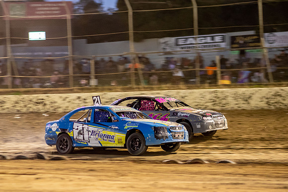 Street Stock 21 T21 - 12 - Latrobe - 15th Jan 2022-25