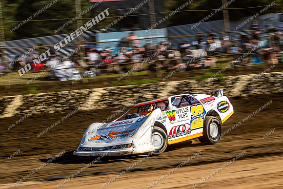 Super Sedan 22 T22 - 12 - Latrobe - 15th Jan 2022-3