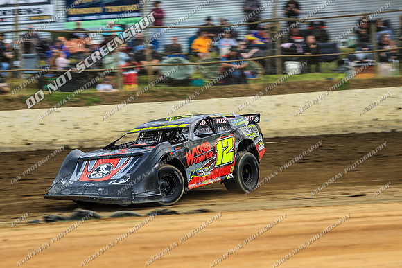 Super Sedan 12 T12 - 05 - Latrobe - 2nd Dec 2023-8