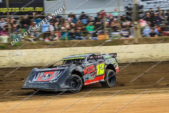 Super Sedan 12 T12 - 05 - Latrobe - 2nd Dec 2023-9