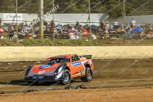 Super Sedan 5 T5 - 05 - Latrobe - 2nd Dec 2023-6
