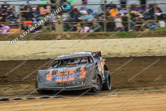Super Sedan 4 W4 - 05 - Latrobe - 2nd Dec 2023-8