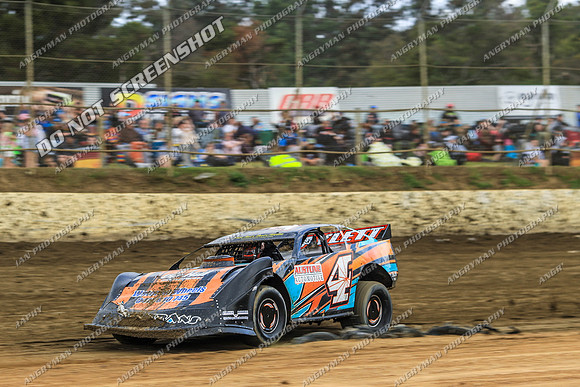 Super Sedan 4 W4 - 05 - Latrobe - 2nd Dec 2023-4
