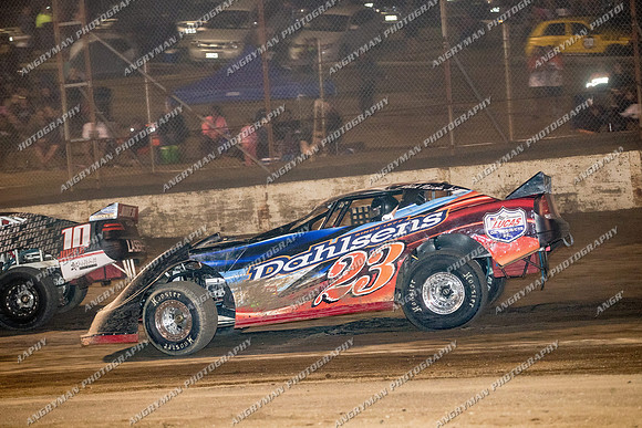 Super Sedan 23 V23 - 17 - Hobart - 26th Jan 2018-21