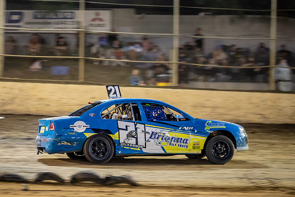 Street Stock 21 T21 - 12 - Latrobe - 15th Jan 2022-28