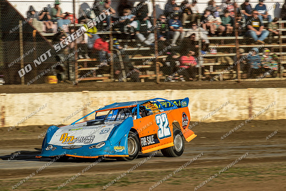 Late Model 32 T32 - 06 - Hobart - 9th Dec 2023-6