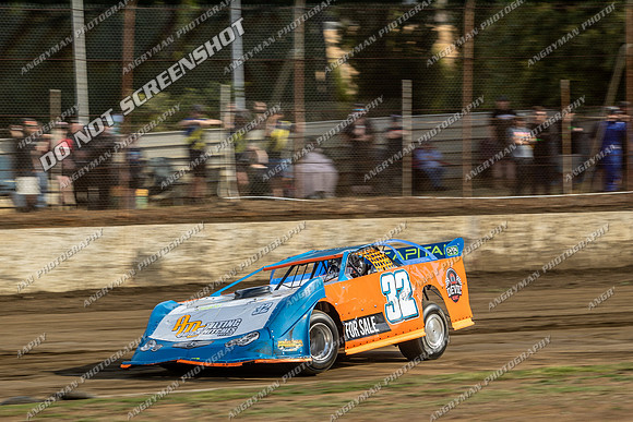 Late Model 32 T32 - 06 - Hobart - 9th Dec 2023