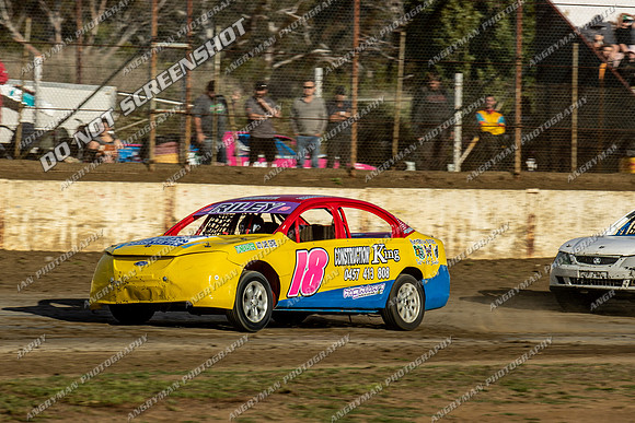 Street Stock 18 T18 - 06 - Hobart - 9th Dec 2023-3