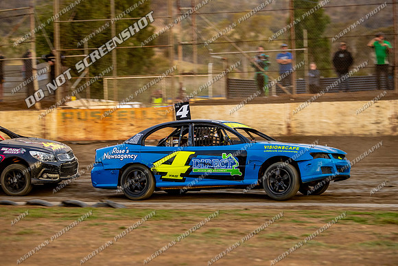 Street Stock 4 T4 - 06 - Hobart - 9th Dec 2023-3
