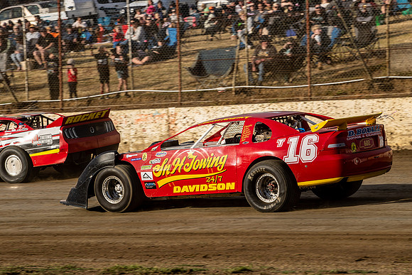 Super Sedan 16 T16 - 06 - Hobart - 9th Dec 2023-2