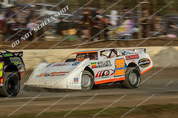 Super Sedan 22 T22 - 06 - Hobart - 9th Dec 2023-4