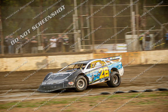 Super Sedan 26 T26 - 06 - Hobart - 9th Dec 2023-9