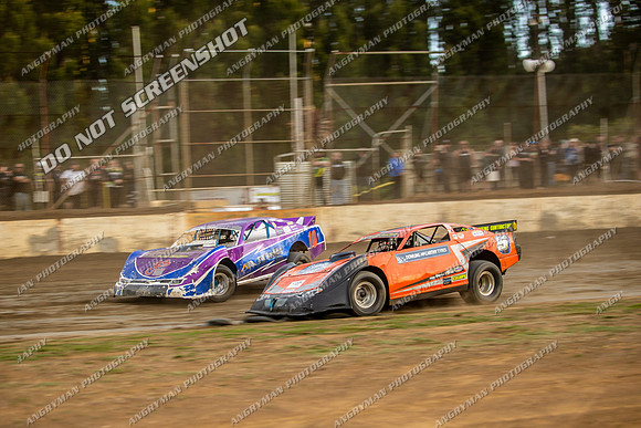 Super Sedan 5 T5 - 06 - Hobart - 9th Dec 2023-11