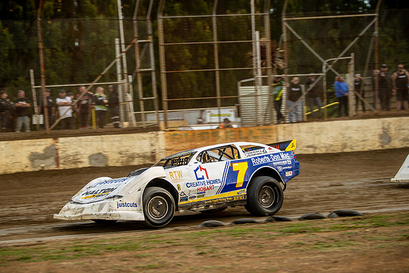 Super Sedan 7 T7 - 06 - Hobart - 9th Dec 2023-12