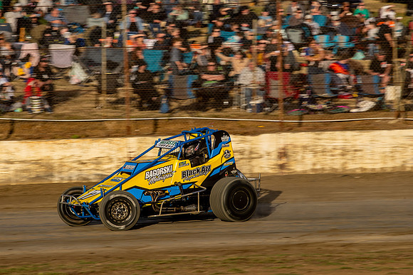 Wingless 17 T17 - 06 - Hobart - 9th Dec 2023-13