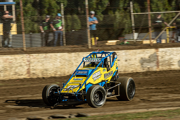Wingless 17 T17 - 06 - Hobart - 9th Dec 2023-9