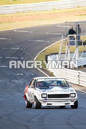 20 Andrew Webster Holden Torana SLR-5000 Muscle Car Cup Over 2 Litres - Sunday-3