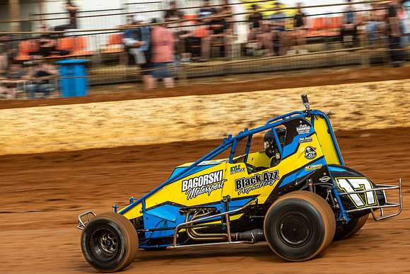 Wingless 17 T17 - 07 - Carrick - 26th Dec 2023-4