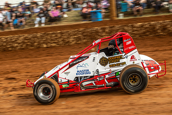 Wingless 26 T26 - 07 - Carrick - 26th Dec 2023-8