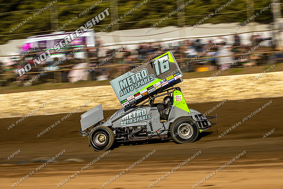 Sprintcar 16 T16 - 08 - Latrobe - 30th Dec 2023-3