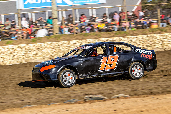 Street Stock 19 T19 - 08 - Latrobe - 30th Dec 2023-9