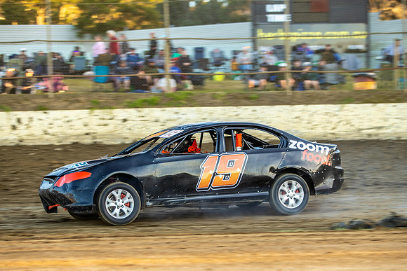 Street Stock 19 T19 - 08 - Latrobe - 30th Dec 2023-16
