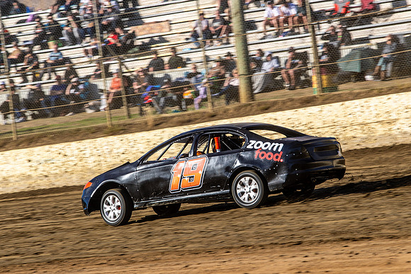 Street Stock 19 T19 - 08 - Latrobe - 30th Dec 2023-10