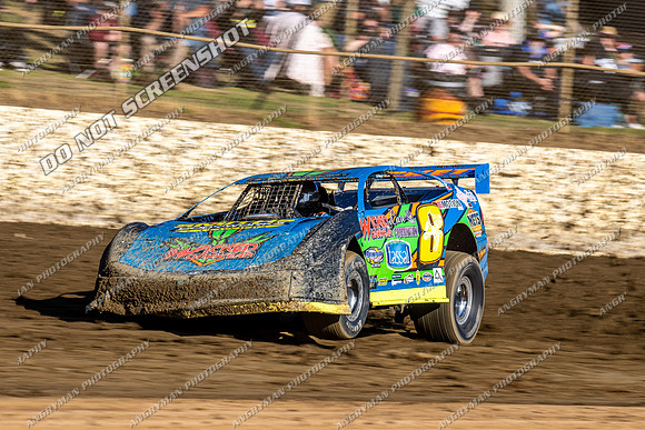 Super Sedan 8 T8 - 08 - Latrobe - 30th Dec 2023-10