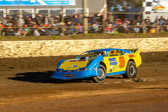 Super Sedan 9 T9 - 08 - Latrobe - 30th Dec 2023-5