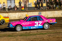 T32
