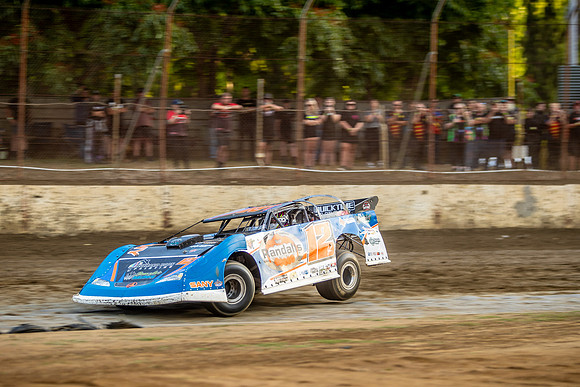 Late Model 12 T12 - 09 - Hobart - 6th Jan 2024-13