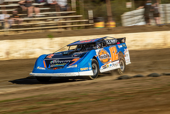 Late Model 12 T12 - 09 - Hobart - 6th Jan 2024-3