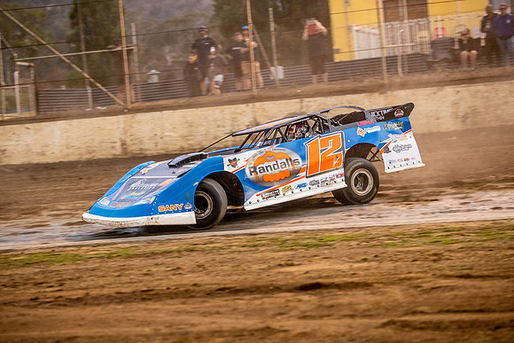 Late Model 12 T12 - 09 - Hobart - 6th Jan 2024-26